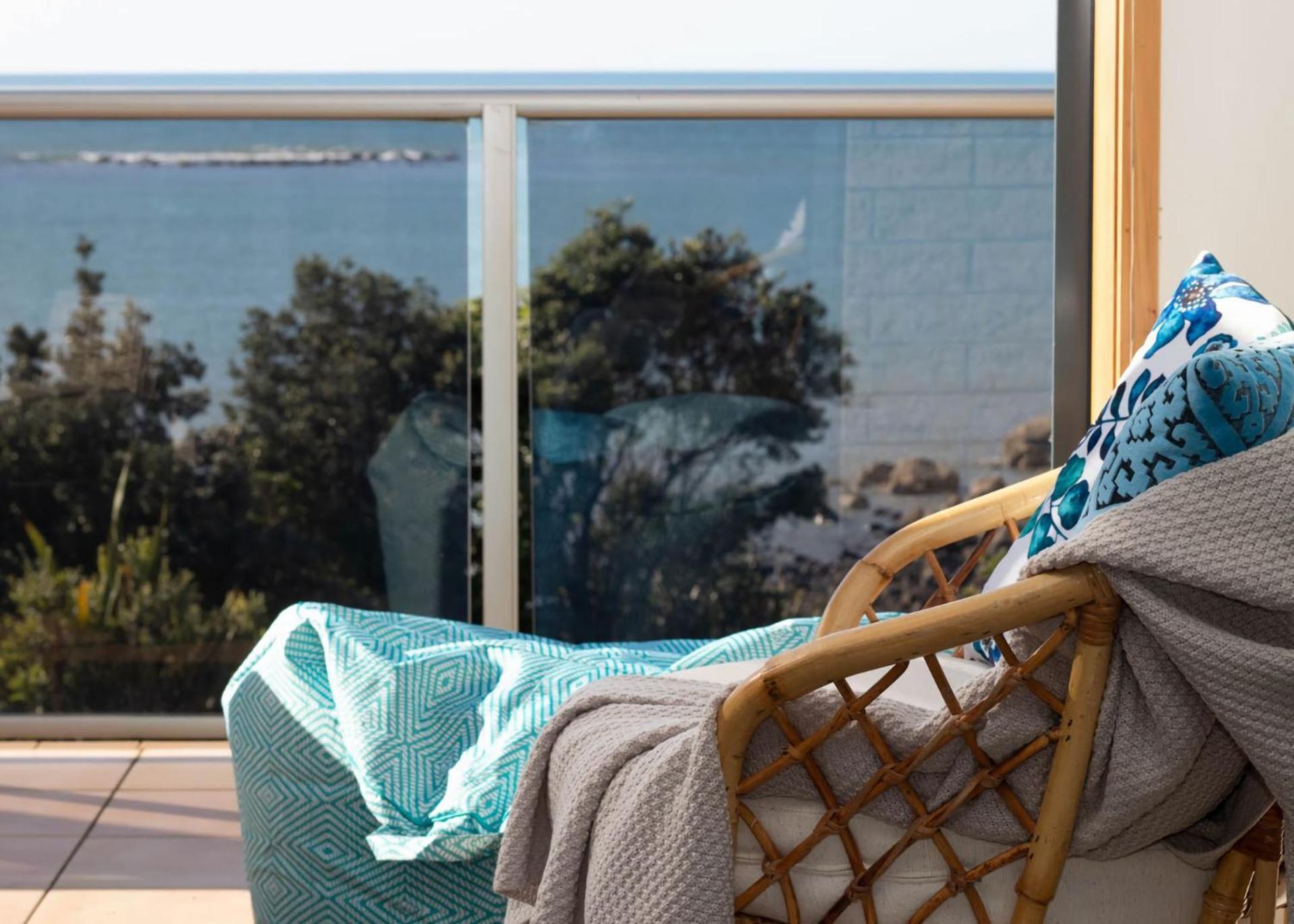 Beachfront Bliss On Wanaka Terrace Support Local Villa New Plymouth Exterior foto